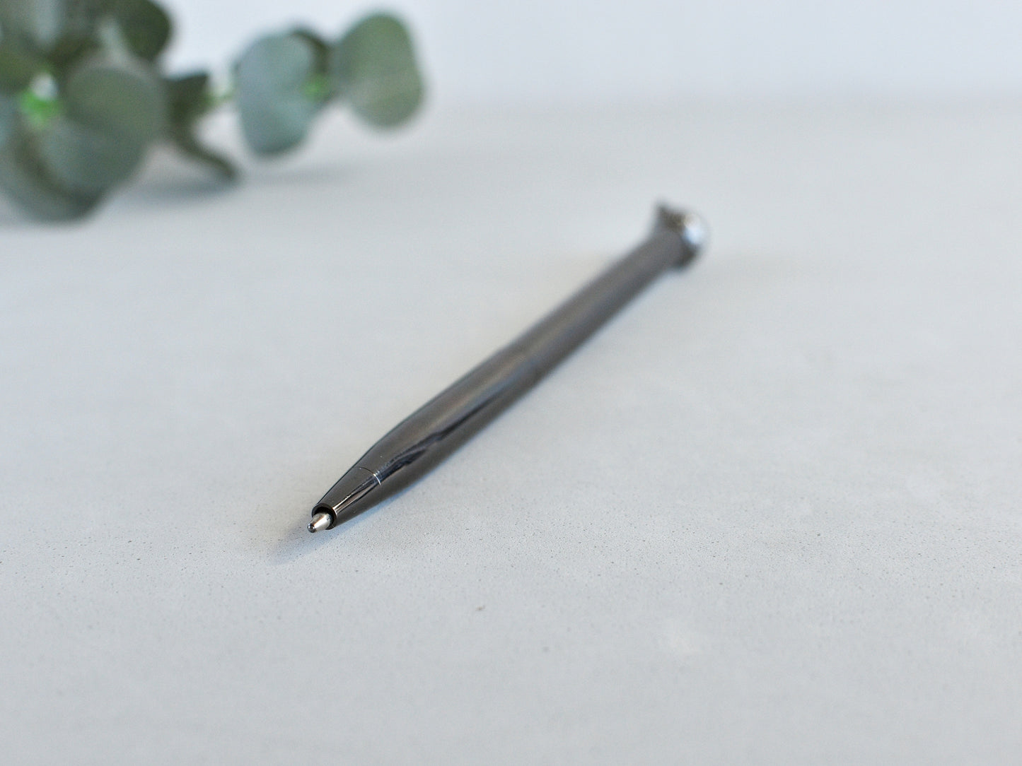 Decorative Metal Pens with a Owl