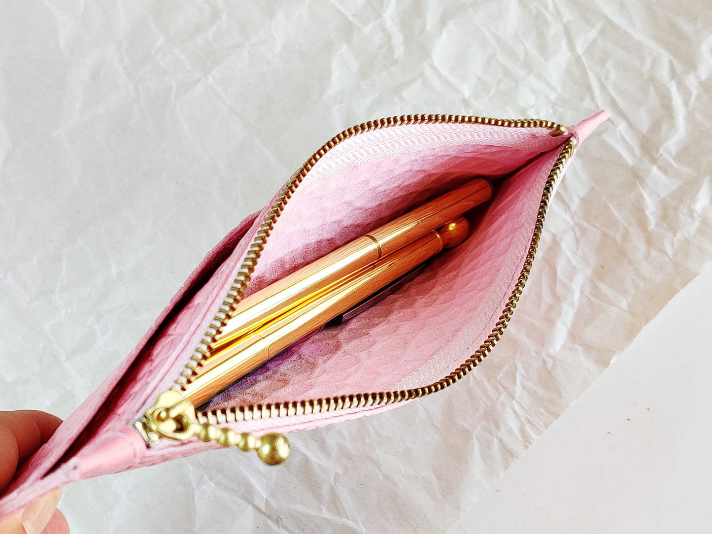 Zipper Pen case - Pink pen holder