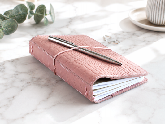 Traveller's Notebook Planner With Inserts (Personal Size)
