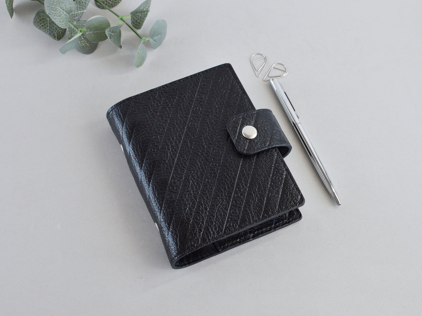 Planner cover with rings