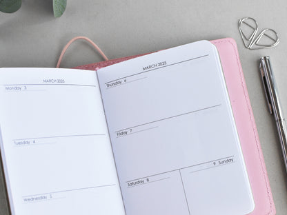 Traveller's Notebook Planner With Inserts (Passport Size)