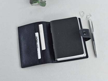 Traveler's notebook agenda with inserts, passport size