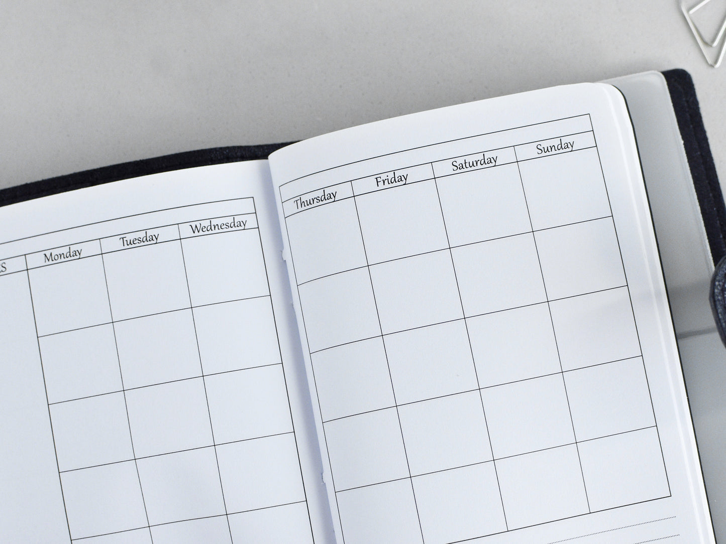 Traveller's Notebook Planner With Inserts (Passport Size)