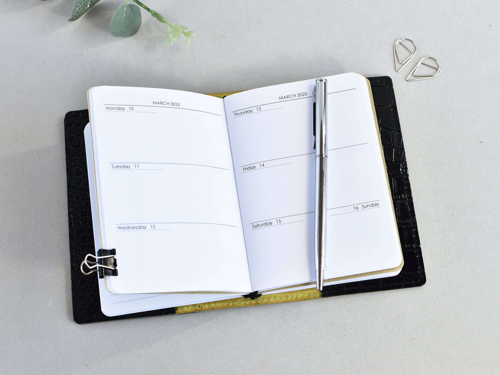 Passport size TN planner, weekly inserts 