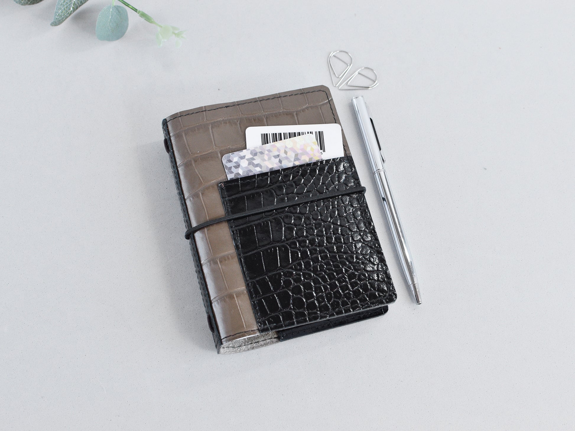 Passport size Traveler's Notebook with front pocket, brown color