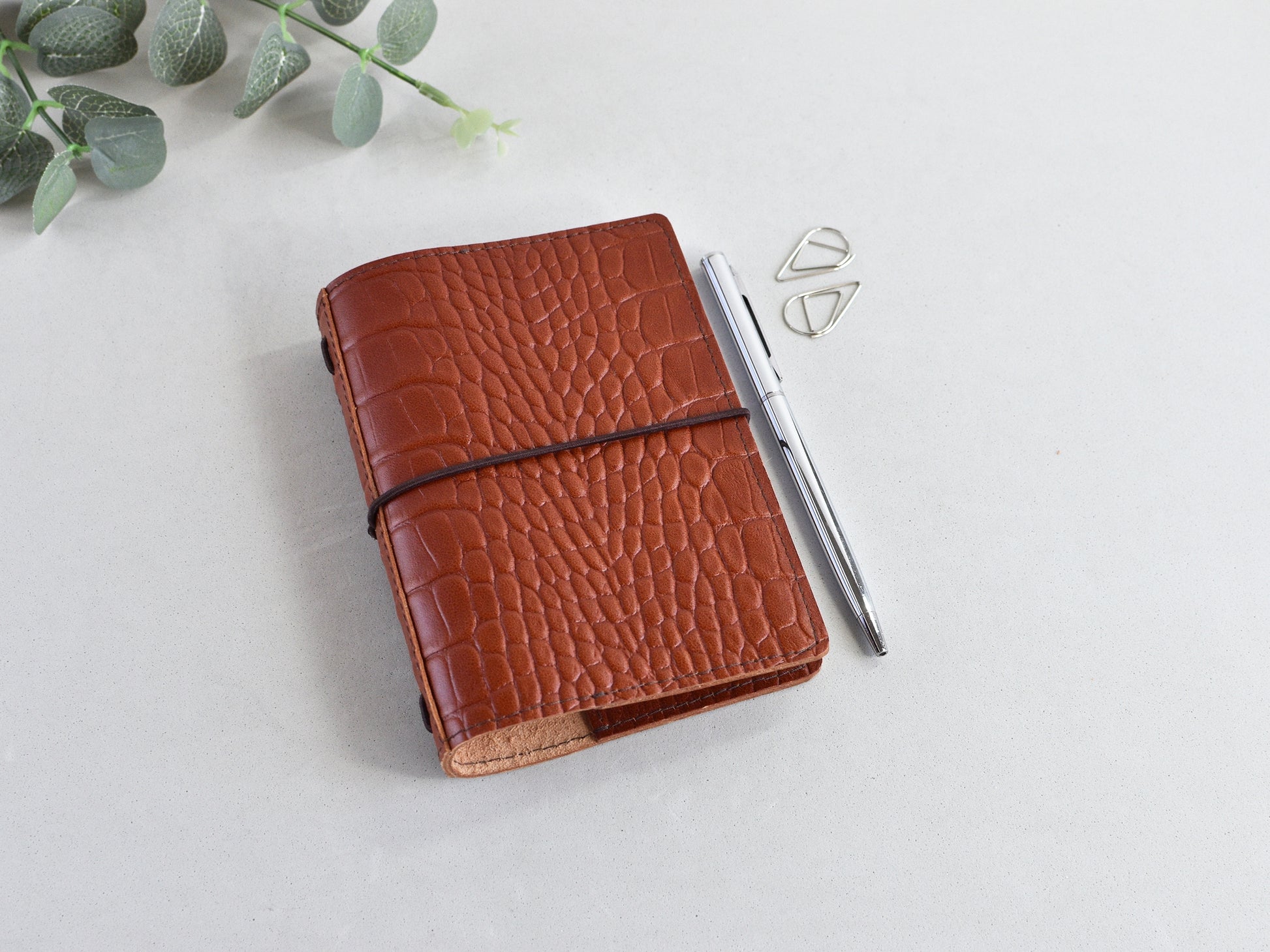 TN brown croc leather cover passport size