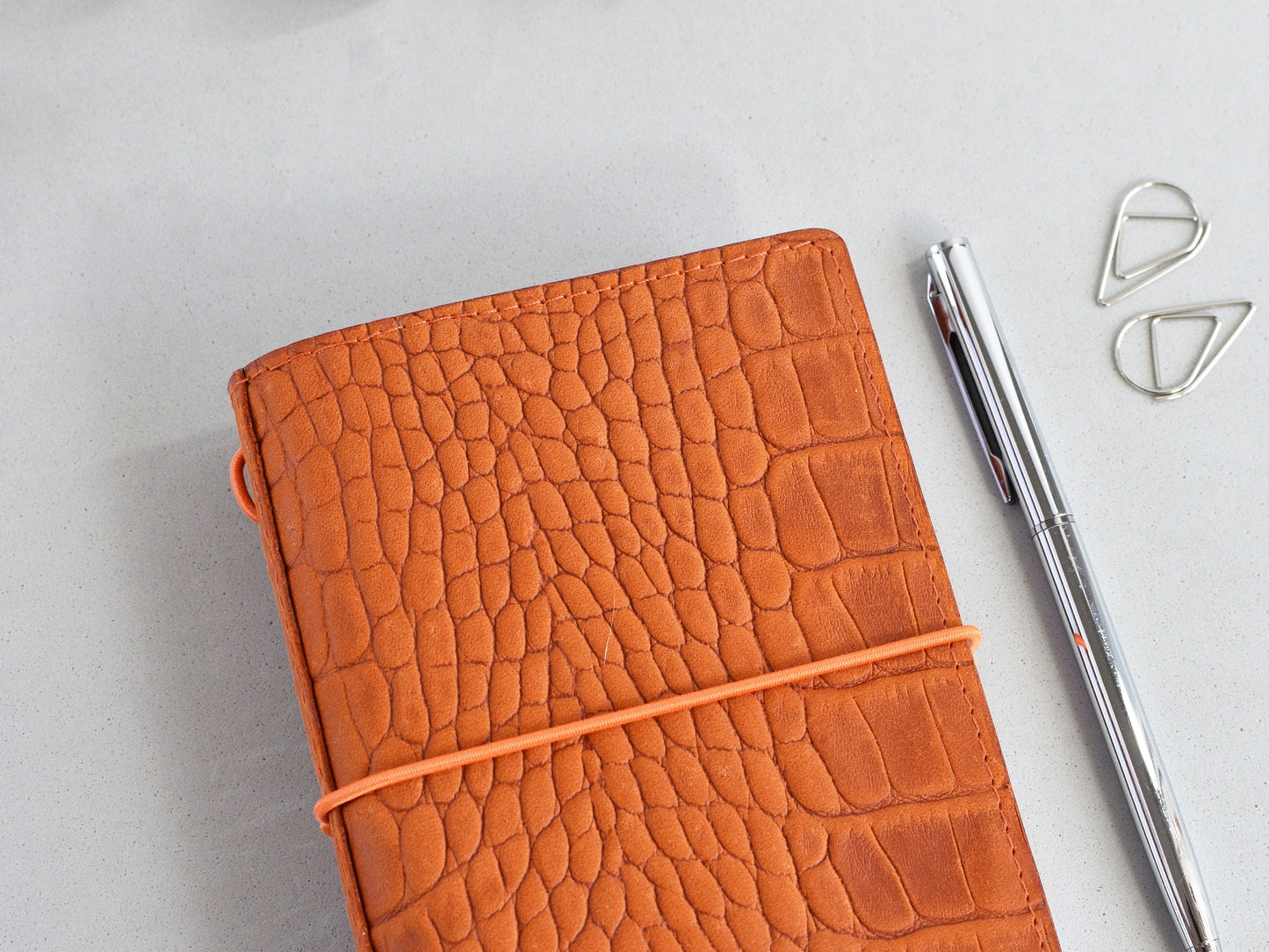 Croc leather cover TN