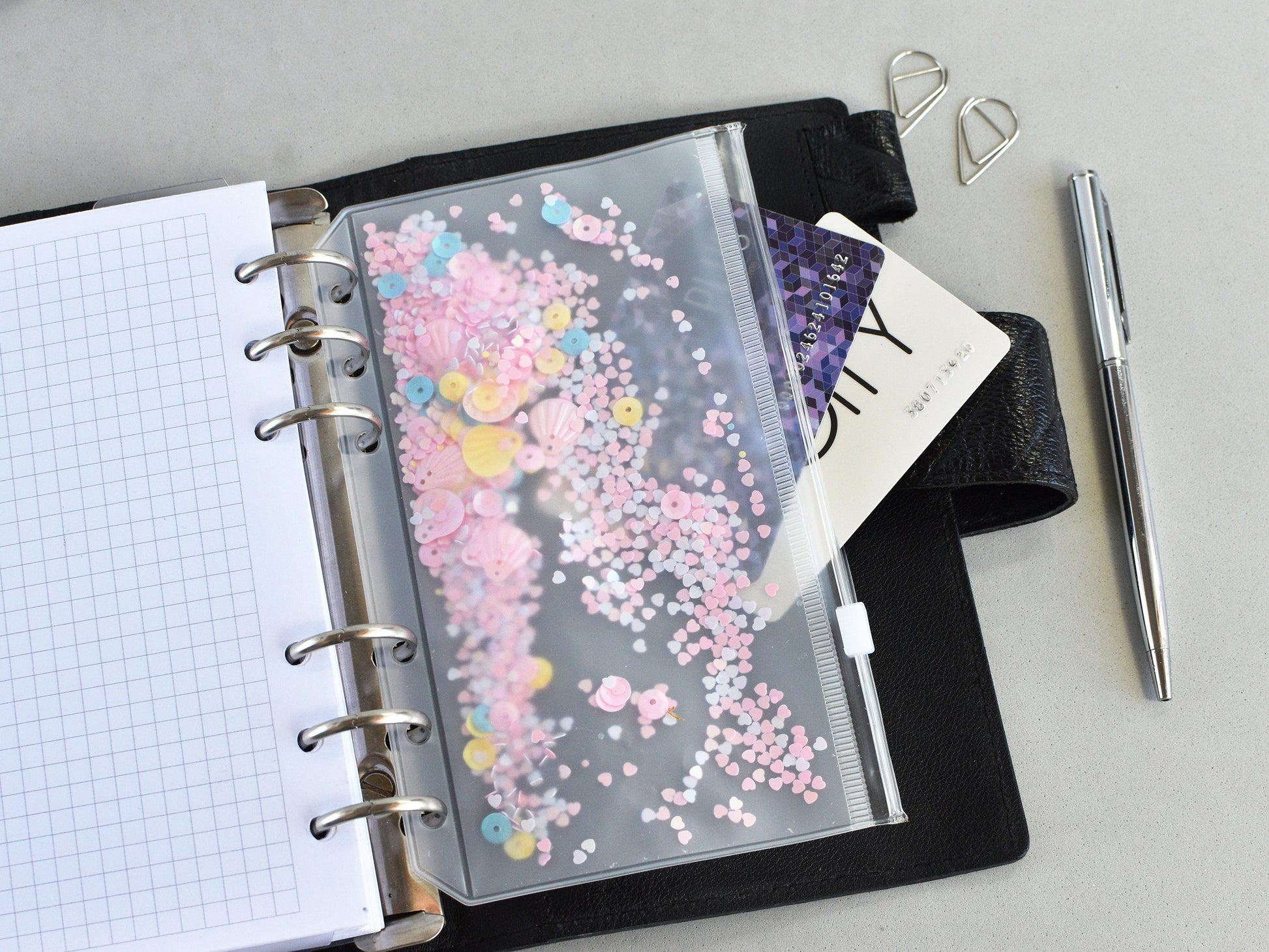 Zipper bag for ring planner personal size