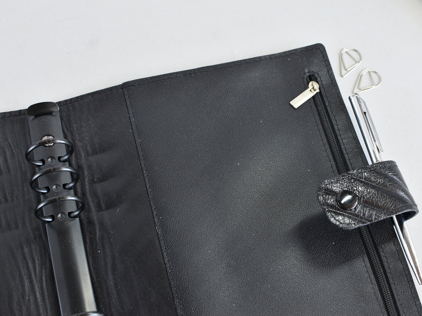 Zippered pocket 