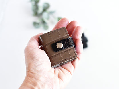 Small notebook brown leather cover