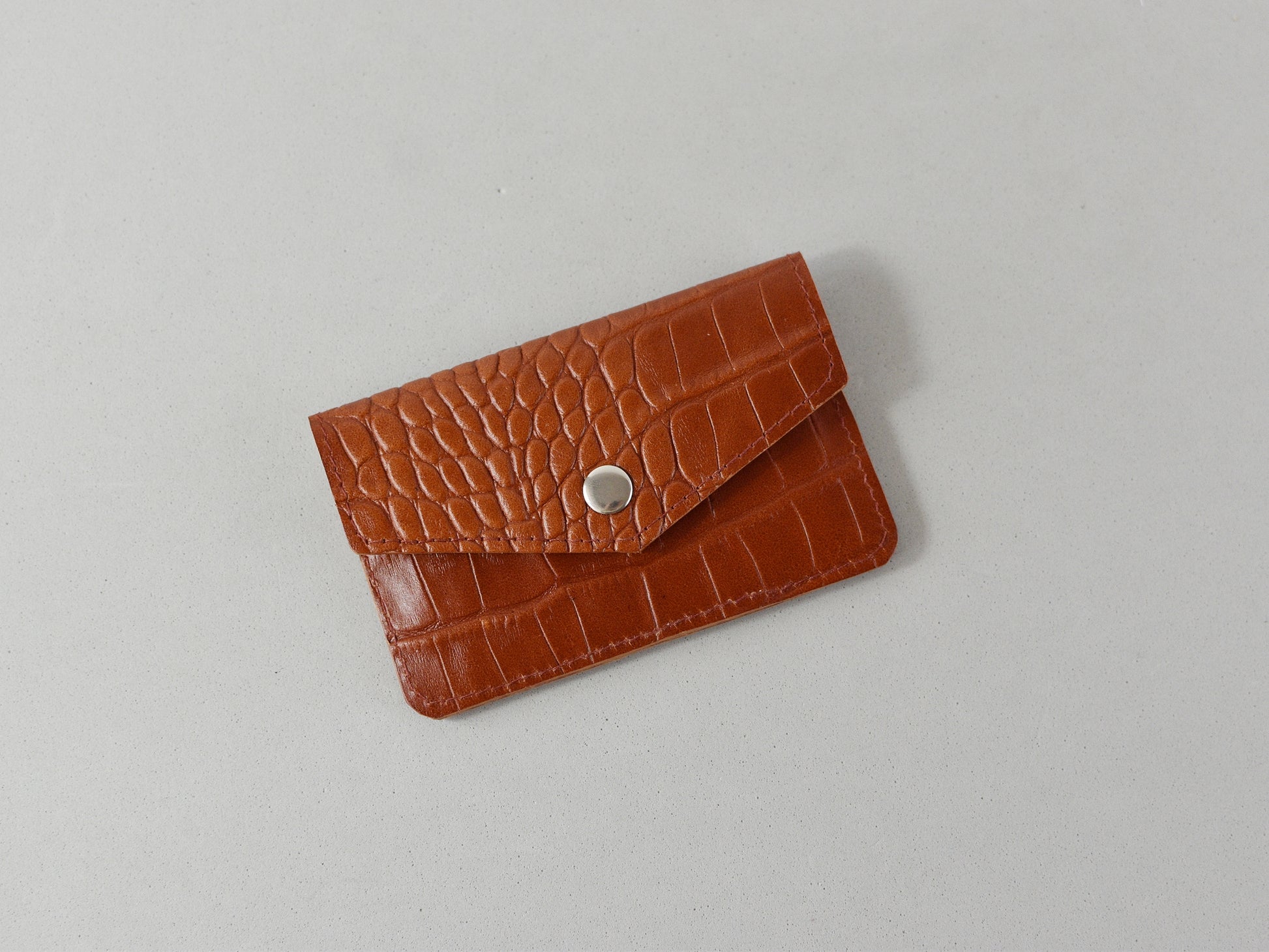 Croc leather card case, brown color