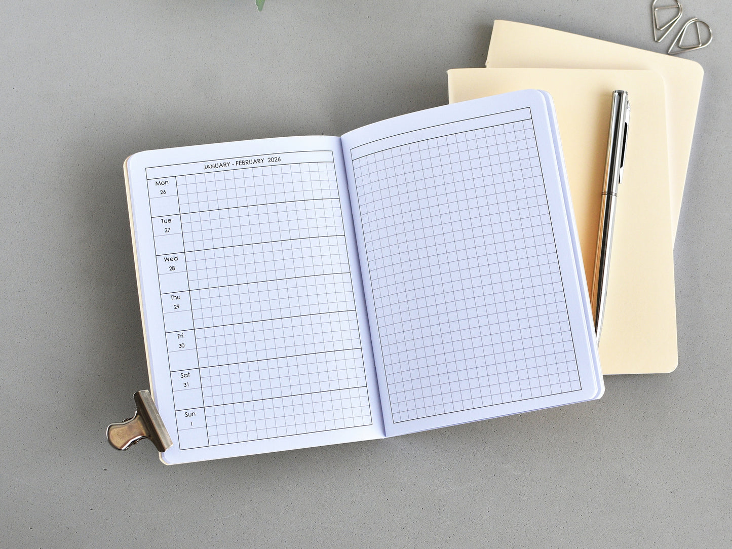 Traveler's Notebook inserts Monthly and Weekly - Hobonichi styled (A6 Size) / TN-A6-15
