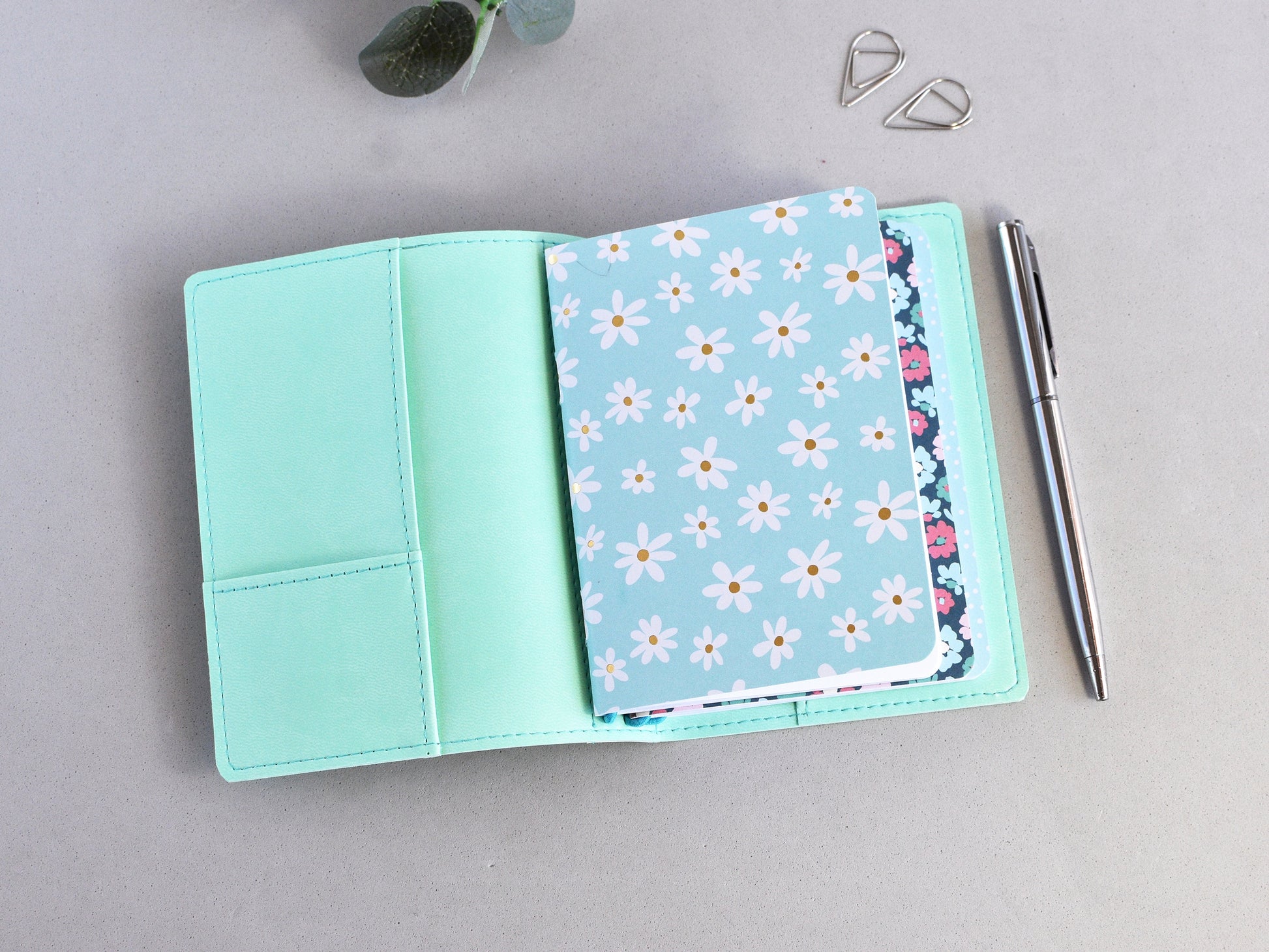 Faux leather traveler's notebook with inserts
