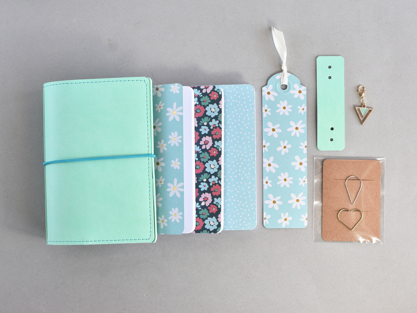 Set of TN with inserts and accessories
