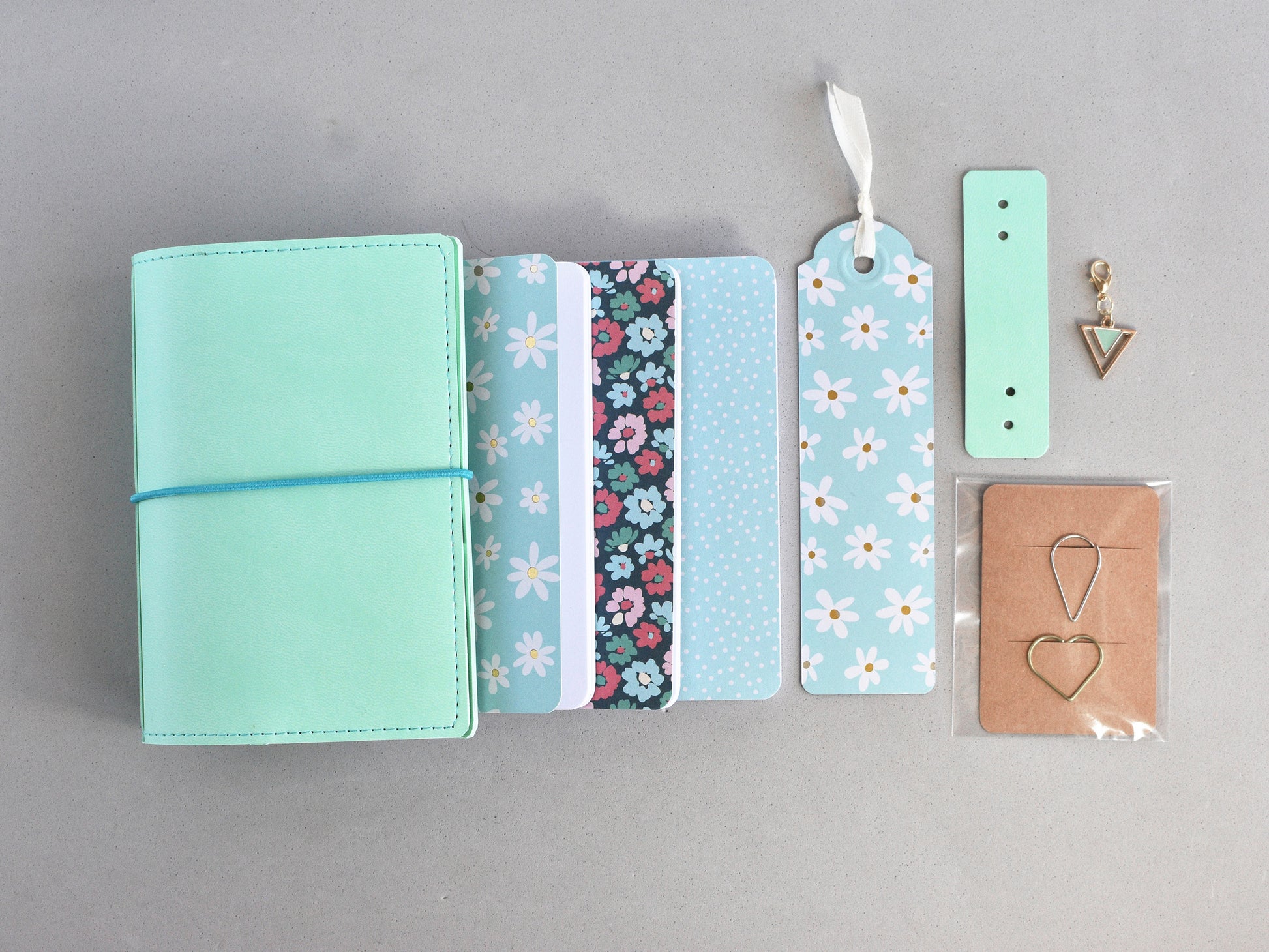 Set of TN with inserts and accessories