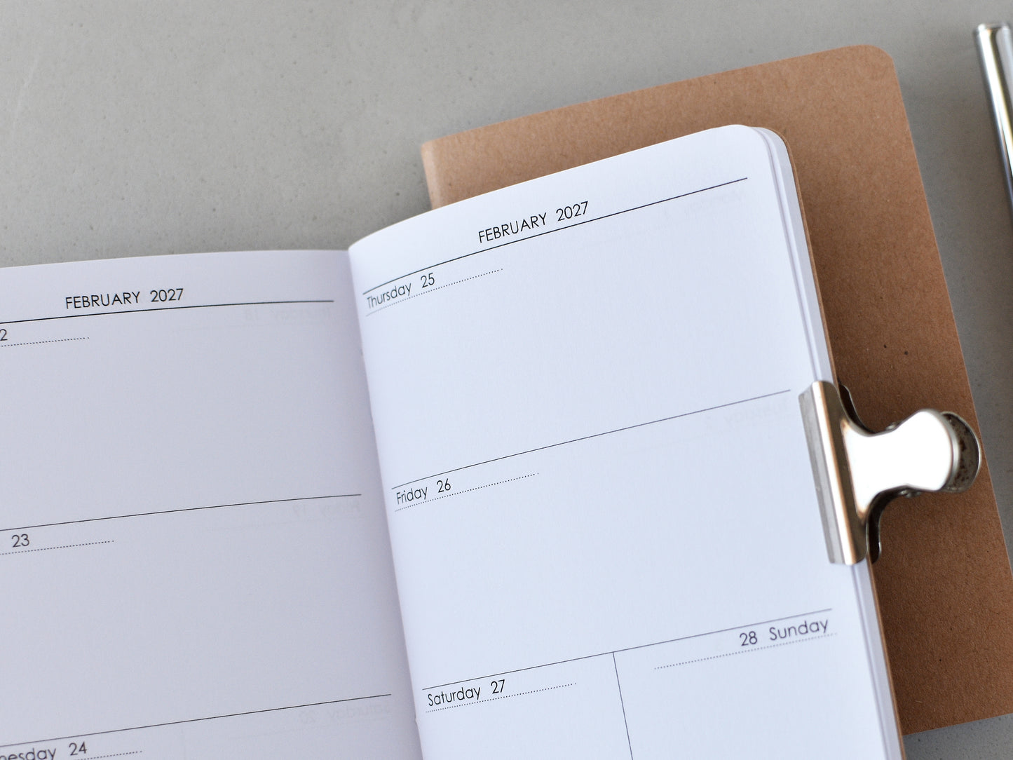 Traveler's Notebook Inserts - Monthly Weekly refill (Passport Size) / TN-Pas 11w