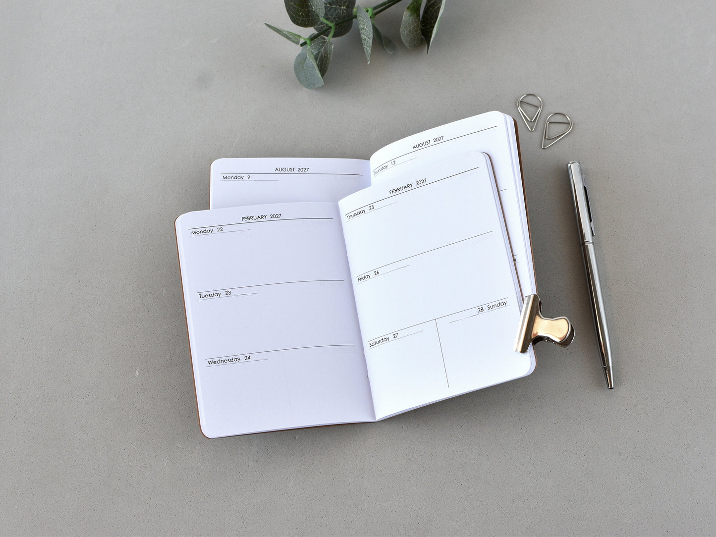 Traveler's Notebook Inserts - Monthly Weekly refill (Passport Size) / TN-Pas 11w