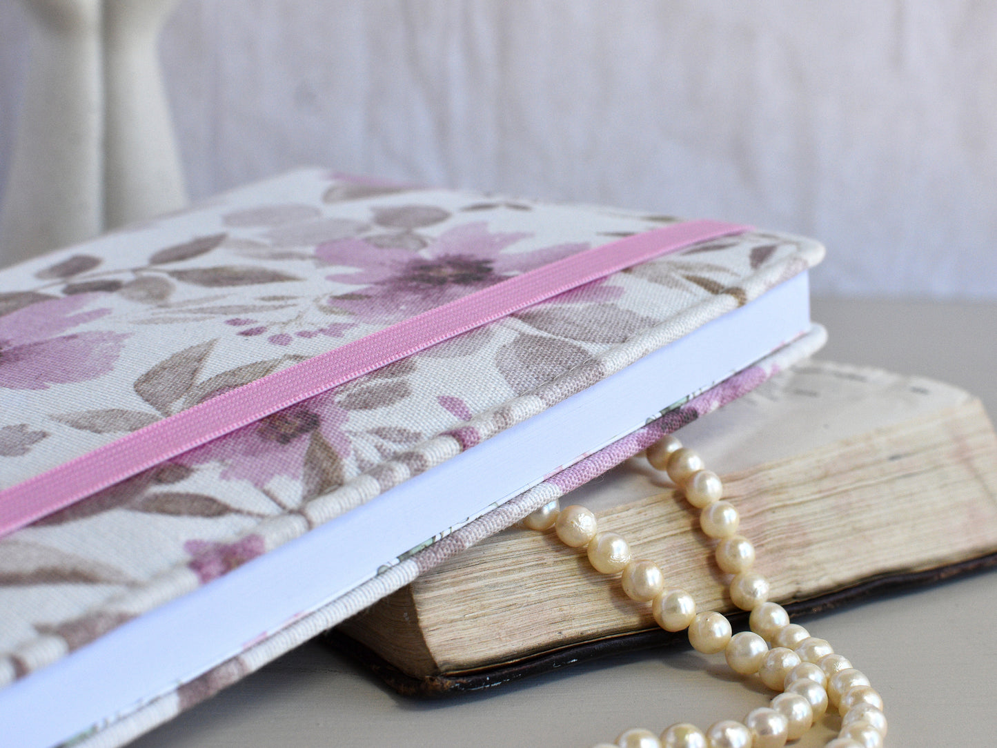 Dot Grid Bullet Journals - Numbered Pages, Pink Flowers (A5 size)
