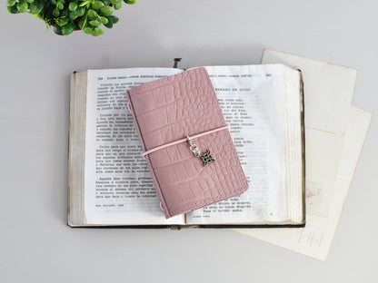 Small Traveler's Notebook With Inserts (Nano size)