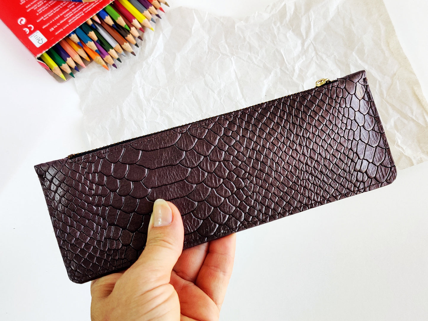 Snake leather pen holder