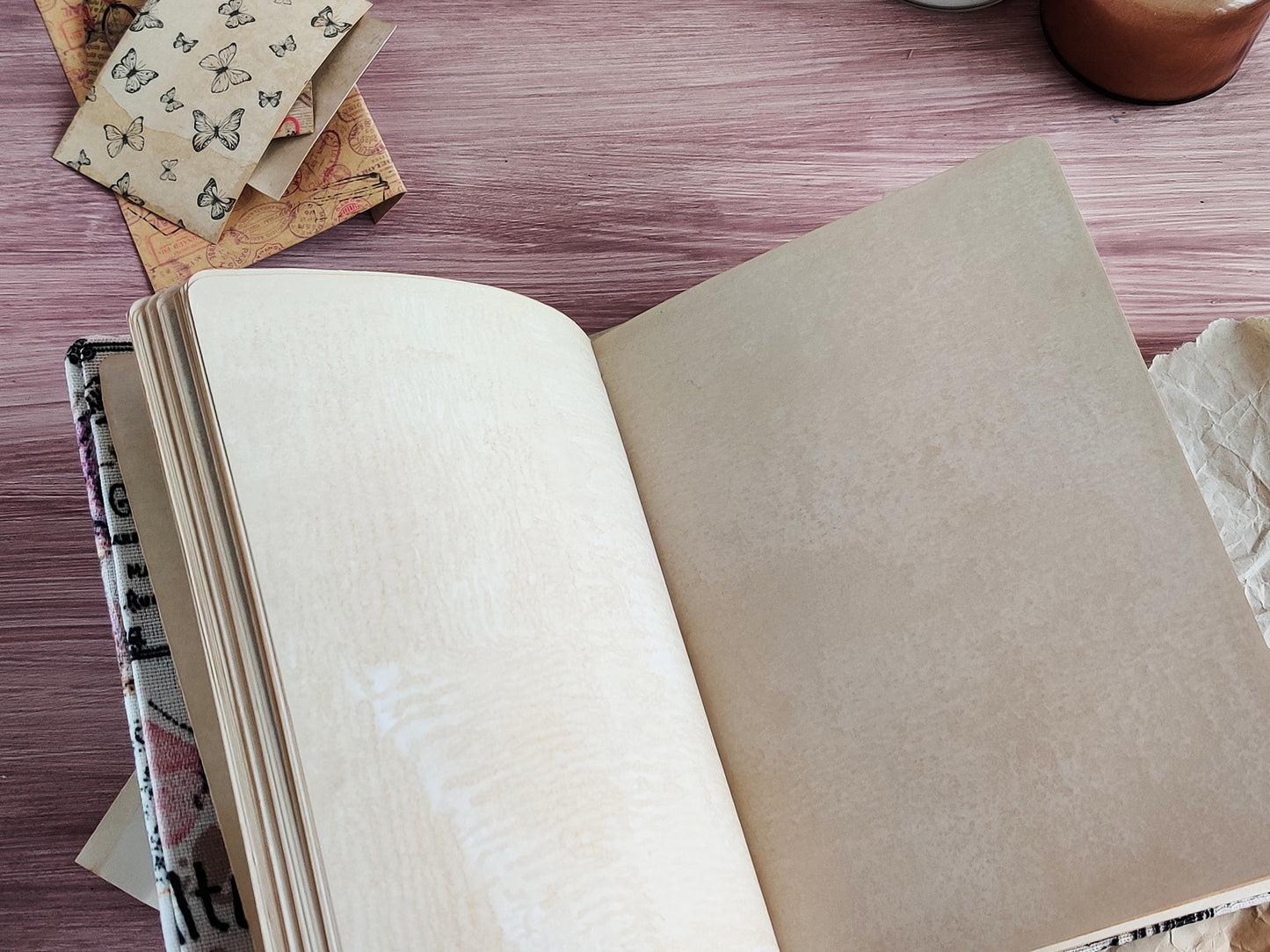 Vintage-styled notebook - Fabric covered journal (B6, A6 size)