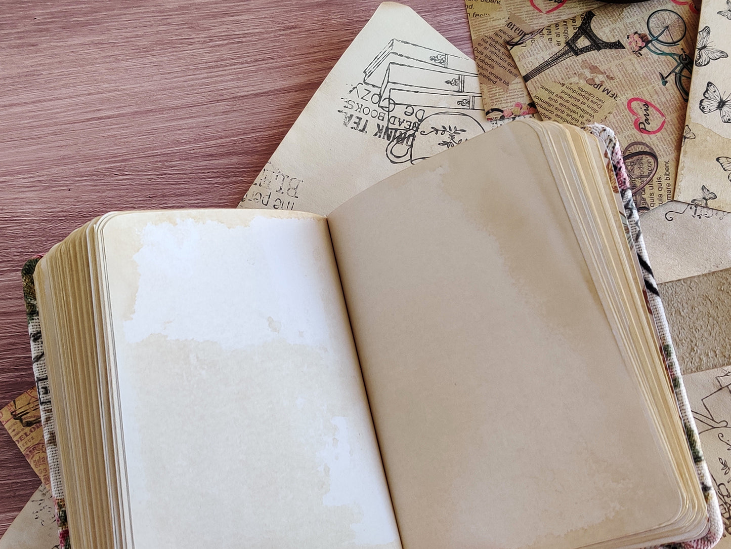 Small vintage-styled fabric notebook (A7 size)