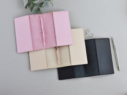 Traveller's Notebook Planner With Inserts (Passport Size)