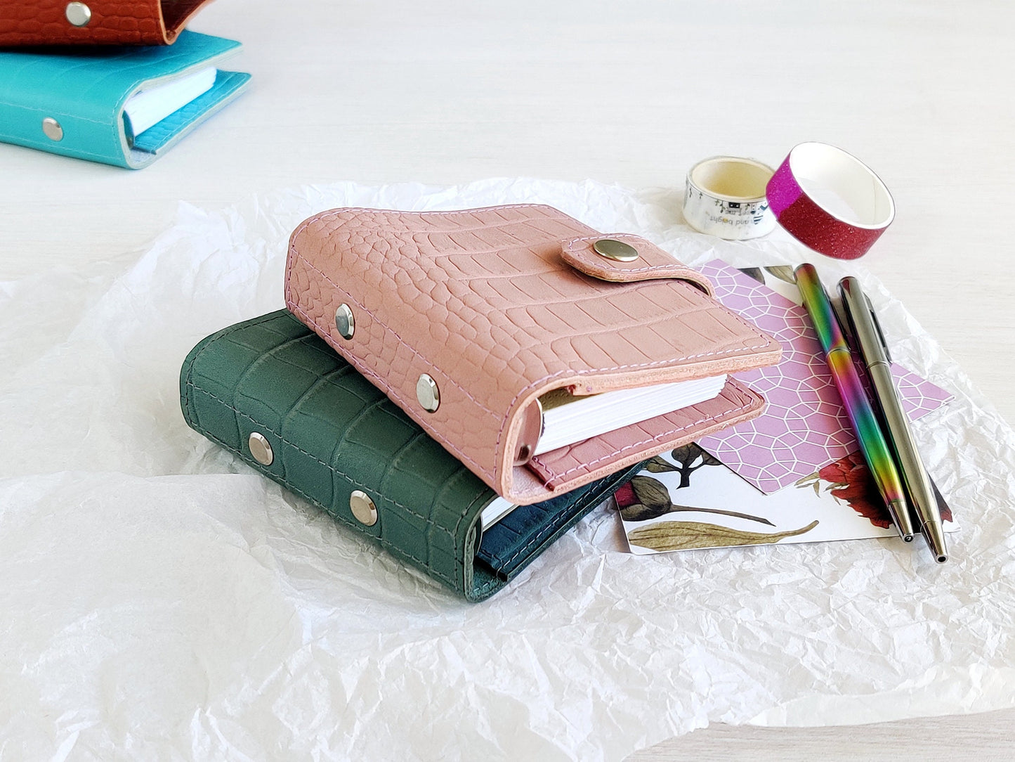 a9 3-ring leather notebook planner